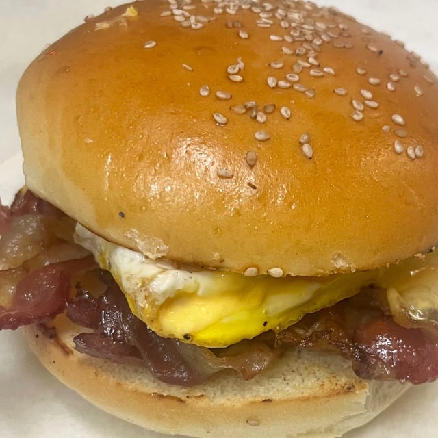 Bacon & 2 Eggs.